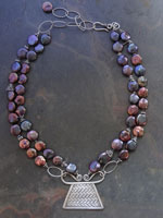 Image of Dark Coin Pearl and
